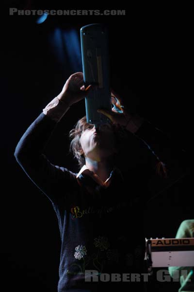 PARENTHETICAL GIRLS - 2008-12-11 - PARIS - Trabendo - 